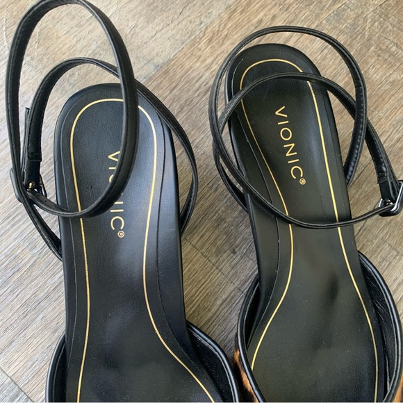 Vionic Jacynda Leopard Calf Hair Pointed Toe Kitten Heel - Picture 9 of 12